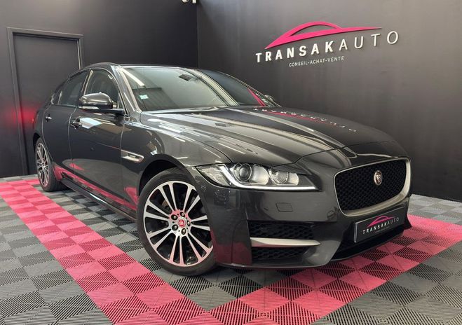 Jaguar XF 2.0 D 180ch BVA R-Sport SECONDE MAIN SUI Gris de 2019