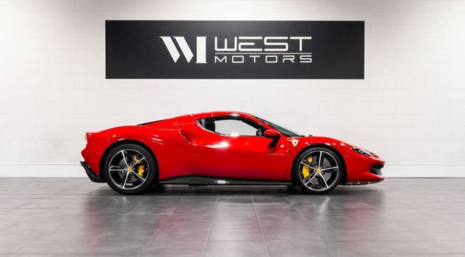 Ferrari 296 GTB GTS V6 830 ? 1�Main Fran�aise LIFT Carbo Rouge de 2023