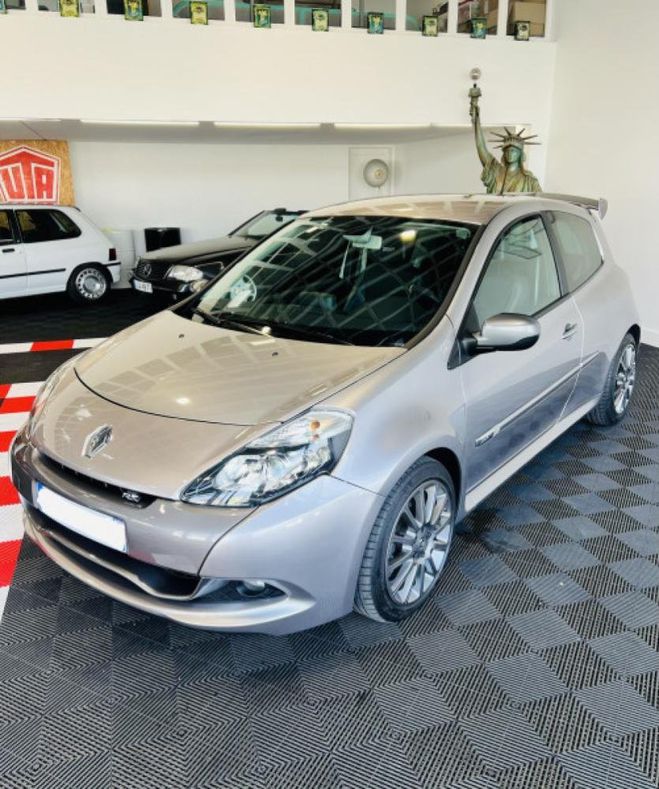 Renault Clio III 2.0 16V 200CH SPORT LUXE 3P GRIS C de 2009
