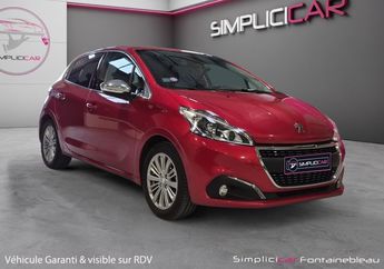  Voir d&eacute;tails -Peugeot 208 1.2 PURE TECH 82 ACTIVE BUSINESS R 83Ch  &agrave; Vulaines-sur-Seine (77)