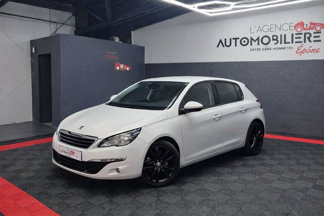 Peugeot 308 1.2 PURETECH ALLURE 130 ch EAT6 6.0 CV Blanc de 2017