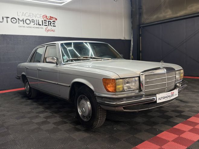Mercedes 280 SE W116 2.8L 185 ch V�hicule de Collecti Gris de 1980