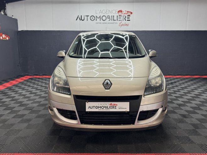 Renault Scenic 3 dCi 110ch Privil�ge EDC Beige de 2010
