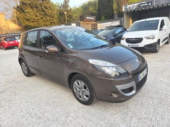  Voir d&eacute;tails -Renault Scenic III Expression 1.5 DCi 110 BOITE AUTOMAT &agrave;  Les Pennes-Mirabeau (13)