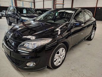  Voir d&eacute;tails -Renault Megane III phase 2 1.5 dCi 90 Zen &agrave; Sainte-Genevi�ve-des-Bois (91)