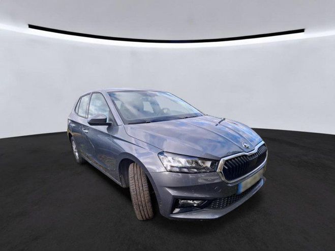Skoda Fabia 1.0 TSI 110CH AMBITION DSG7 Gris F de 2023