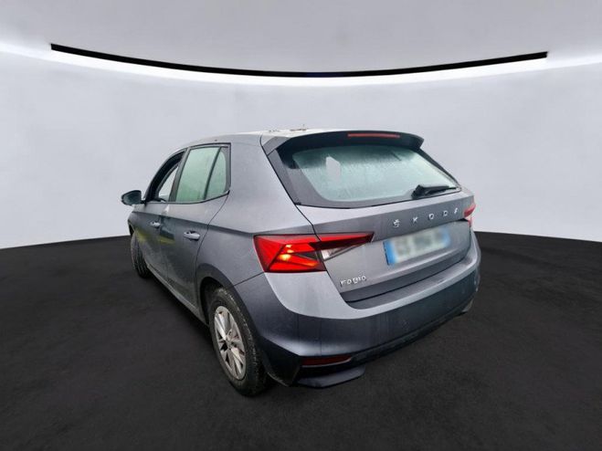 Skoda Fabia 1.0 TSI 110CH AMBITION DSG7 Gris F de 2023