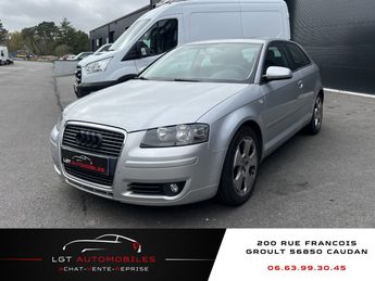  Voir d&eacute;tails -Audi A3 II 2.0 TDI 140ch Ambiente S tronic 6 &agrave; Caudan (56)