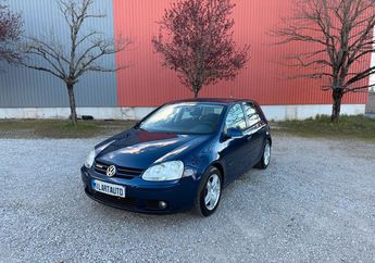  Voir d&eacute;tails -Volkswagen Golf 1.9 TDI TRENDLINE BLUEMOTION 105Ch Tr�s  &agrave; Rodez (12)