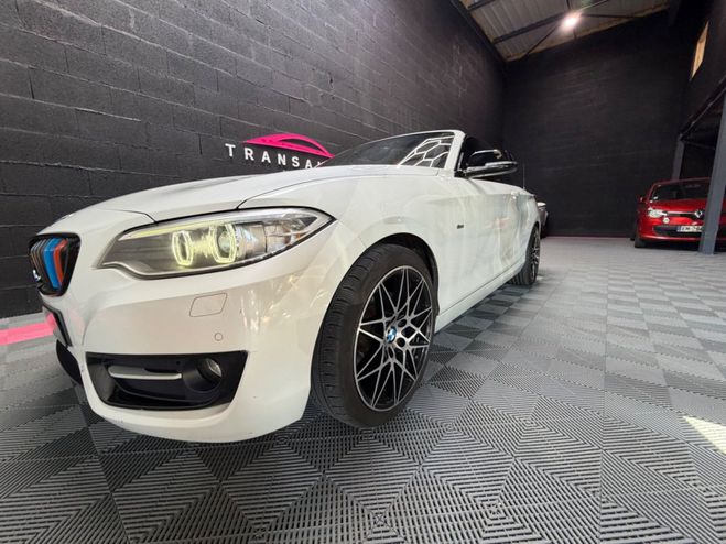 BMW Serie 2 COUPE F22 220d xDrive 190 ch Sport A Blanc de 2015