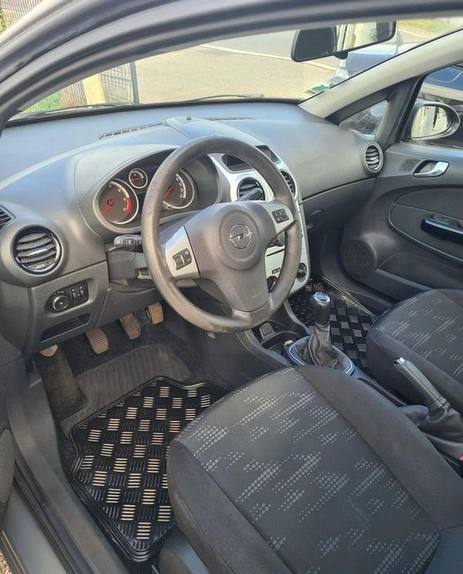 Opel Corsa 1.3 CDTI   de 2011