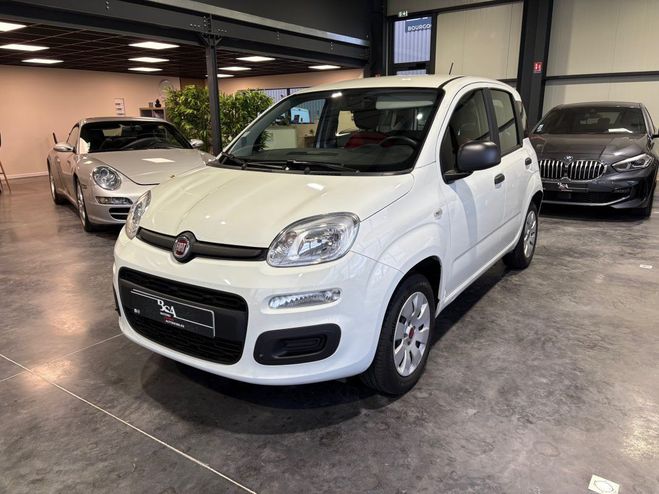Cliquer pour voir la photo suivante Fiat Panda III 1.2 8v 69ch Blanc Verni de 2018
