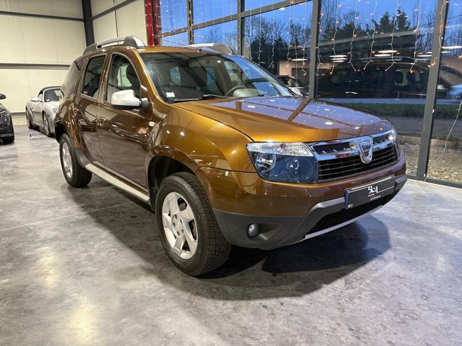 Dacia Duster 1.6i - 16V Marron Verni de 2012