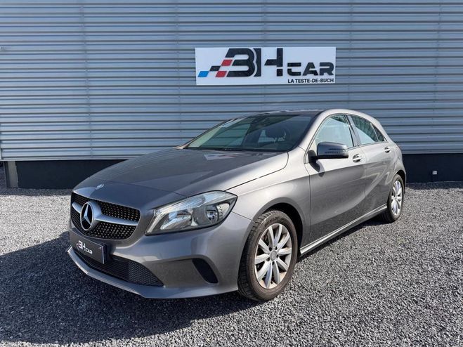 Cliquer pour voir la photo suivante Mercedes Classe A 180d 1.5 110 SENSATION BVM6 / DISTRIBUTI Gris de 2016