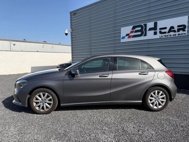 Mercedes Classe A 180d 1.5 110 SENSATION BVM6 / DISTRIBUTI Gris de 2016