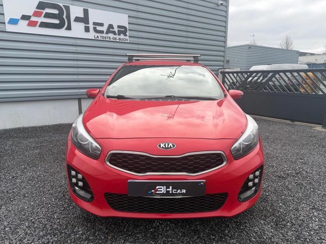 Kia Ceed d Ceed 1.0 T-GDI 120 GT LINE / CAM�RA DE Rouge de 2015