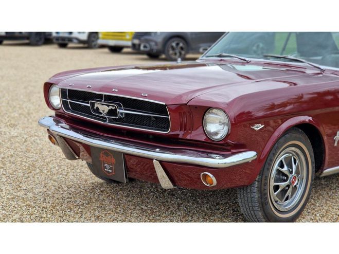 Ford Mustang CABRIOLET 289 CI V8 CODE C BURGUNDY ROUGE de 1965
