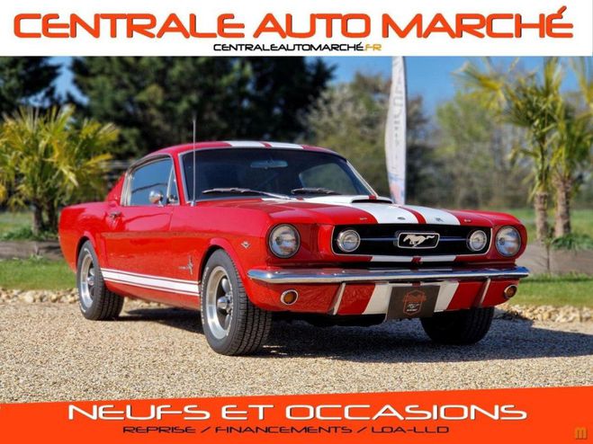 Ford Mustang FASTBACK 289 CI V8 1965 ROUGE BANDES BLA ROUGE de 1965