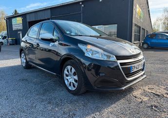  Voir d&eacute;tails -Peugeot 208 1litre essence 68 chx ��ideal jeune chau &agrave; Douai (59)