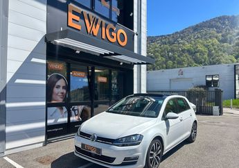  Voir d&eacute;tails -Volkswagen Golf 1.4 tsi 150ch bluemotion carat toit ouvr &agrave;  Le Versoud (38)
