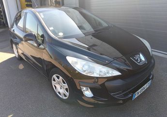  Voir d&eacute;tails -Peugeot 308 Belle 1.4 vti 95ch tbe ct ok rerise &agrave; Marly (57)