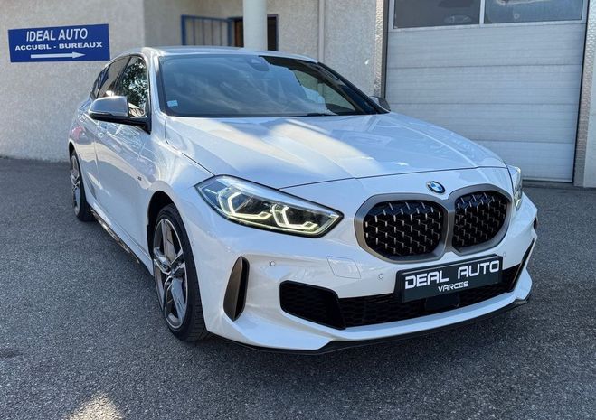 BMW Serie 1 M135iA xDrive 306ch Blanc de 2019