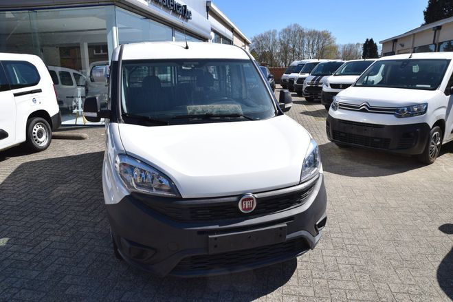 Fiat Doblo 1.5 Blue 1.3 Hdi Multijet Lang Chassis Blanc de 2017