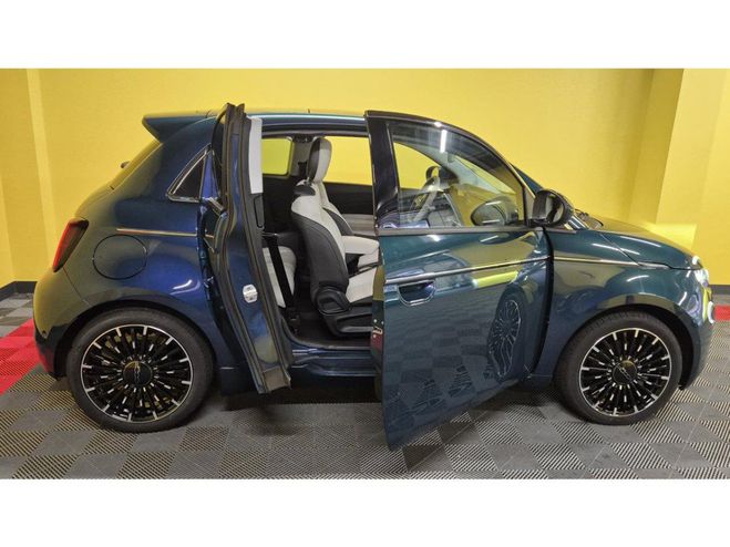 Fiat 500 500e 3+1 Electrique 42 kWh 118CV BERLINE OCEAN GREEN de 2023