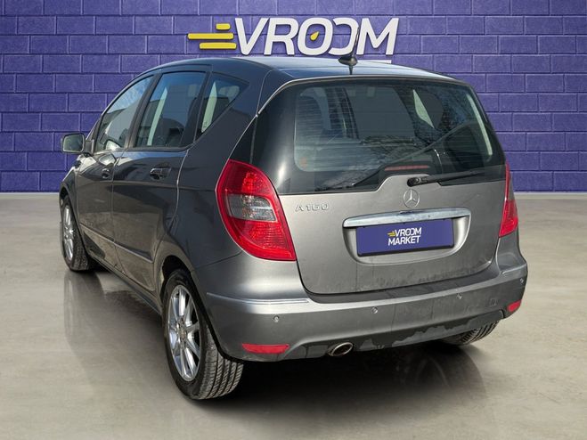 Mercedes Classe A 160 BlueEFFICIENCY El�gance SUIVI COMPLE Gris de 2010