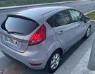 Ford Fiesta 1.6l  &agrave; V�lizy-Villacoublay (78)