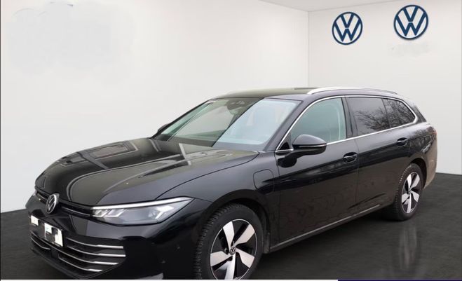 Volkswagen Passat NOUVELLE SW EHYBRID 204CV 1.5 DSG6 / 05/ noir m�tal de 2025