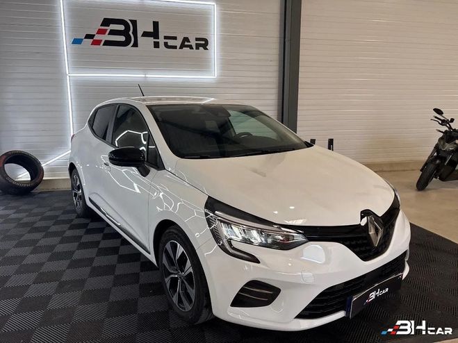 Cliquer pour voir la photo suivante Renault Clio 1.5 BLUEDCI 100 EVOLUTION Blanc de 2023