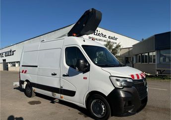  Voir d&eacute;tails -Renault Master nacelle klubb k32 3 places &agrave;   La Boisse (01)