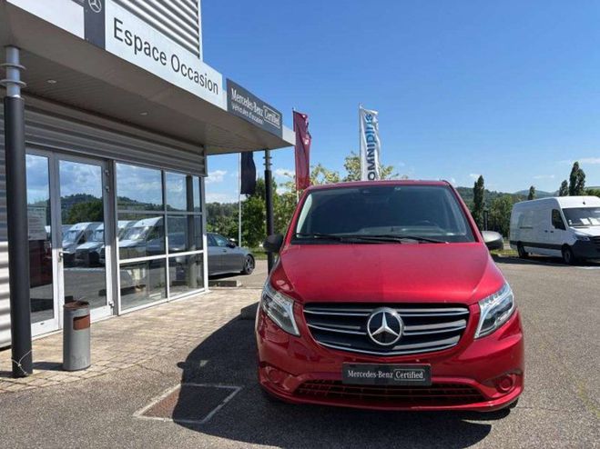 Cliquer pour voir la photo suivante Mercedes Vito 119 CDI Long Select 4x4 9G-Tronic Rouge de
