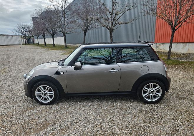 Mini One Cooper D 112 CH Tr�s Bon Etat... Beige de 2012