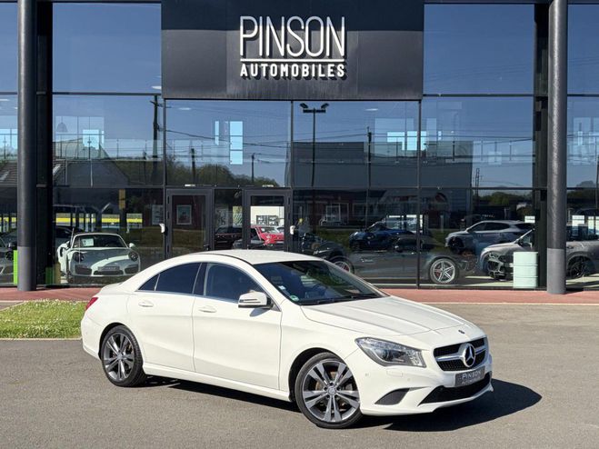 Mercedes Classe CLA 200 - BV 7G-DCT BERLINE- BM 117 Fascinat Blanc nacr� de 2013