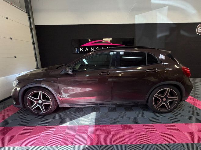 Mercedes Classe GLA CLASSE 220 CDI 4-Matic Fascination 7-G D Marron de 2014