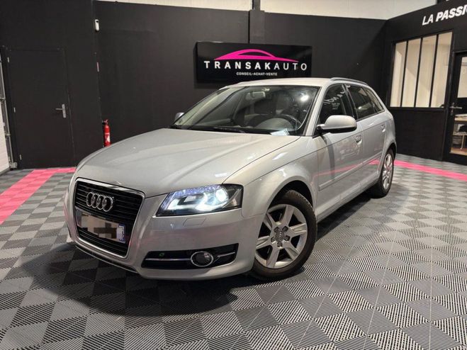Audi A3 Sportback 2.0 TDI 140 DPF Ambition Gris de 2010