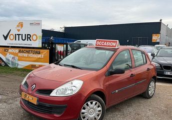  Voir d&eacute;tails -Renault Clio 3 1.5 dCi CLIM 85 cv,R�vis�e,Garantie,KI &agrave; Tignieu-Jameyzieu (38)