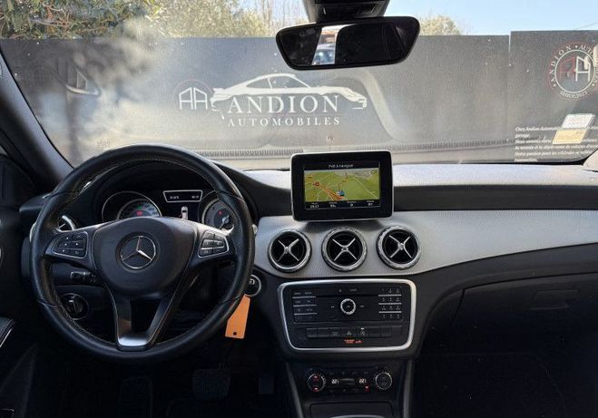 Mercedes Classe GLA Classe 200 D SENSATION 7G-DCT Blanc de 2016