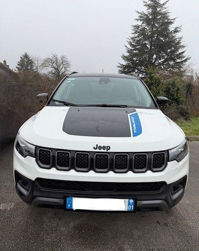 Jeep Compass 1.3 Turbo T4 240ch PHEV 4xe Trailhawk AT Blanc de 2024