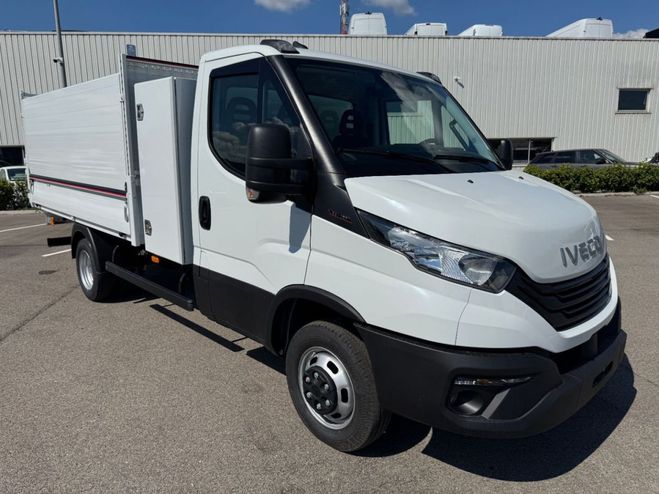Iveco Daily BENNE 35C16 160CV 3L ACIER JPM 3M30 COFF Blanc de 2026