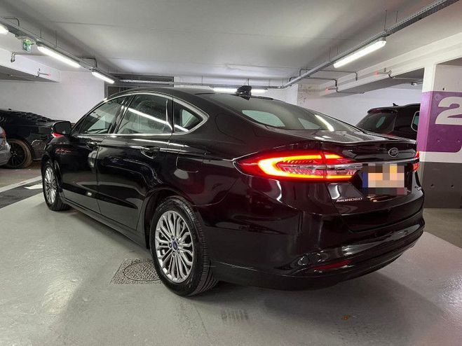 Ford Mondeo 2.0 HYBRID 187ch Titanium Business BVA 4 Noir de 2022