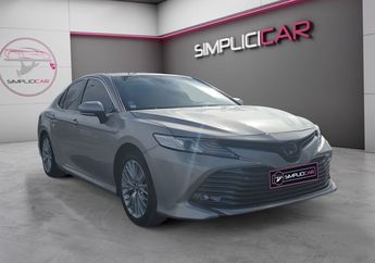  Voir d&eacute;tails -Toyota Camry HYBRIDE 218 2WD DESIGN 178Ch Garantie 12 &agrave; Vulaines-sur-Seine (77)