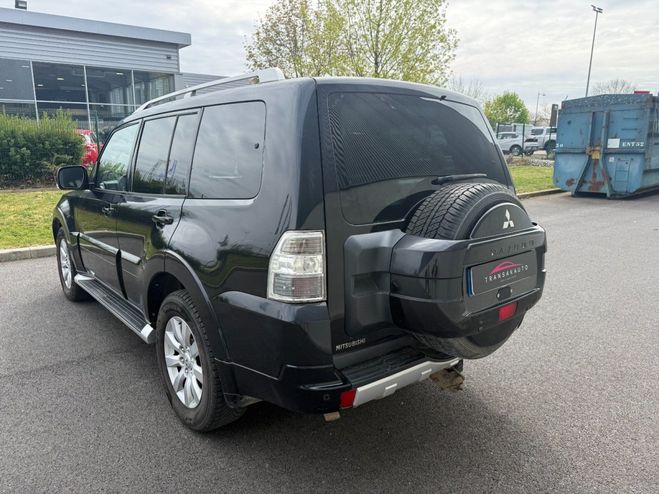 Mitsubishi Pajero LONG 3.2 DI-D 200 CV Instyle A - Si�ges  Noir de 2011