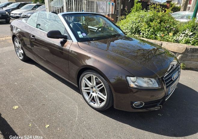 Audi A5 Cabriolet 2l TFSi 180 Ambiance boite Aut Marron de 2009