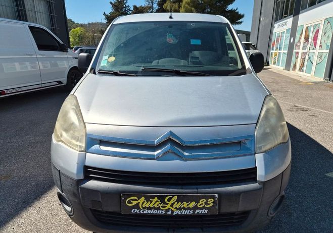 Citroen Berlingo 3 places Attelage lateral Autre de 2011