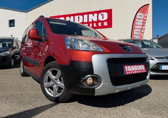  Voir d&eacute;tails -Peugeot Partner Tepee 1.6 Hdi 110Ch Outdoor &agrave; Pavie (32)