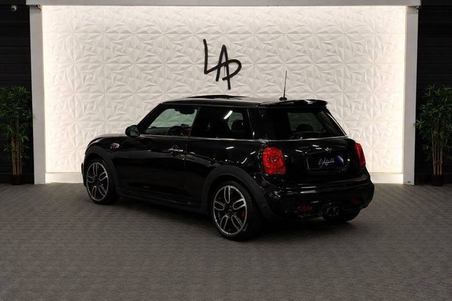 Mini One III (F56) John Cooper Works 231ch Exclus NOIR de 2017