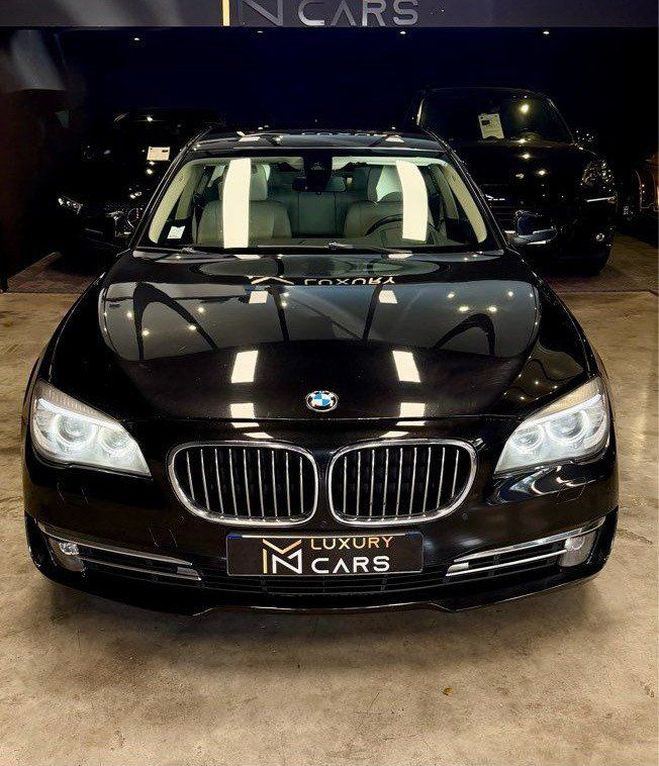 BMW Serie 7 730D 3.0 L FINITION LUXE 258 ch  de 2013